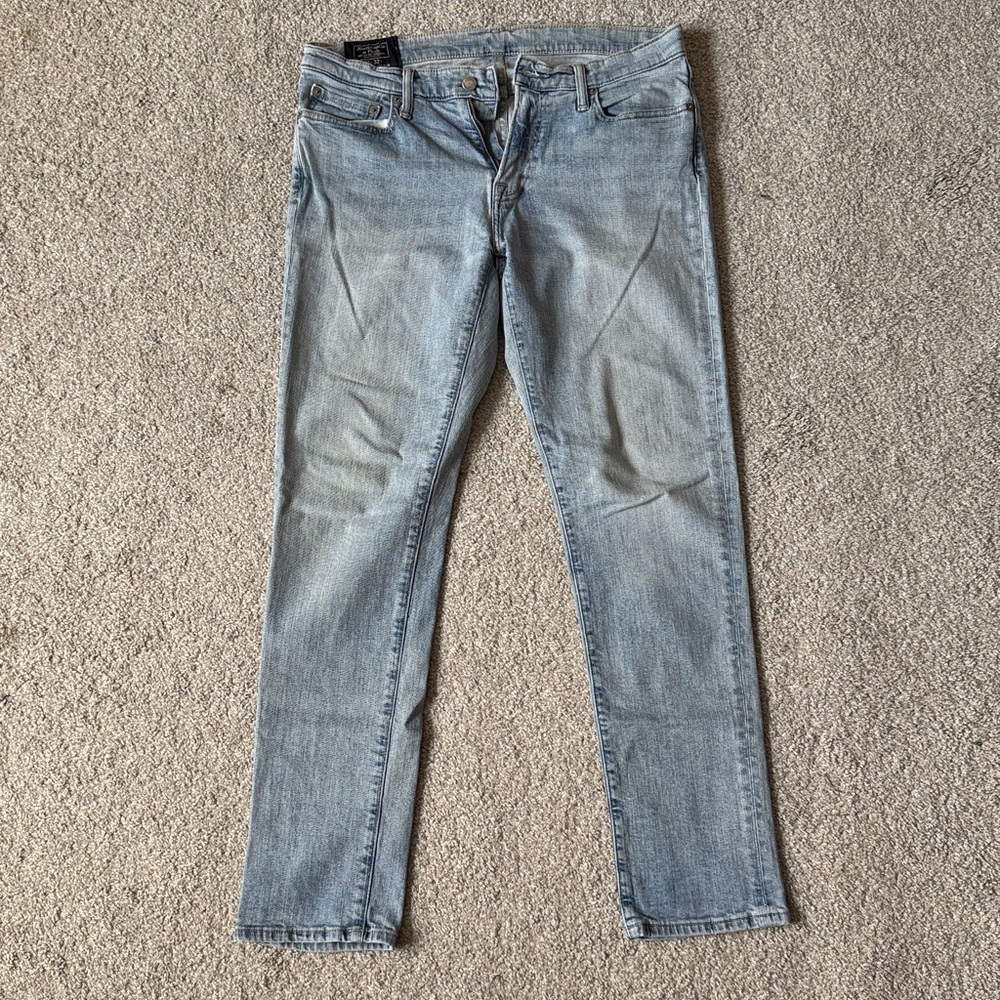 Abercrombie & Fitch Light Blue Denim Jeans Rustin Athletic Slim 32/32